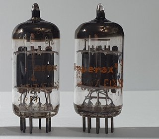 PAREJA Válvulas Amperex ECC82 NOS Tubo previo HiFi