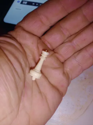 Antiguo ajedrez de bolsillo