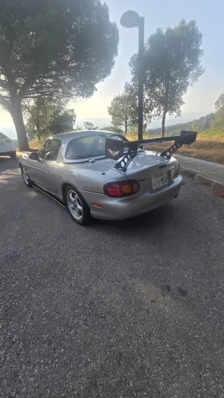 Mazda MX-5 2000