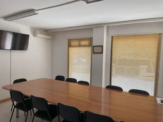 Local en venta en Martorell con opción a vivienda