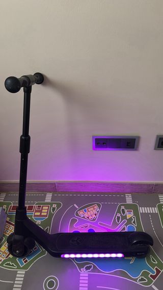 Patinete Eléctrico Denver Niños con luces LED.