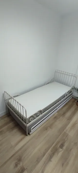 Cama extensible IKEA + nido
