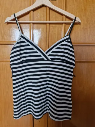 Camiseta Stradivarius rayas marinero V