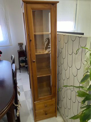 Estantería madera maciza con cristal