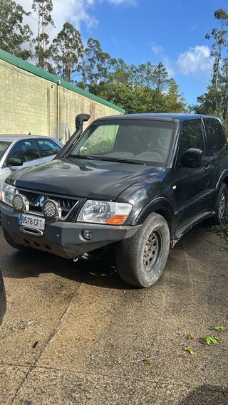 Mitsubishi Montero 2003 v60