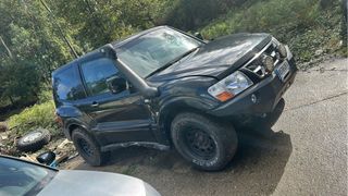 Mitsubishi Montero 2003 v60