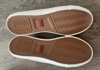 Zapatillas Levi's Blancas