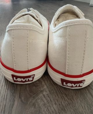 Zapatillas Levi's Blancas
