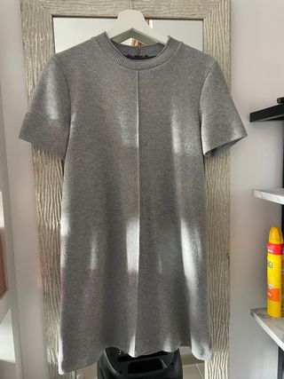 Vestido gris manga corta