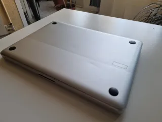 MacBook 2008 Aluminio Plata