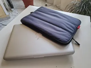 MacBook 2008 Aluminio Plata