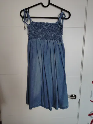 Vestido vaquero con tirantes