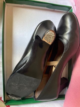 Zapatos tacones de flamenco negros