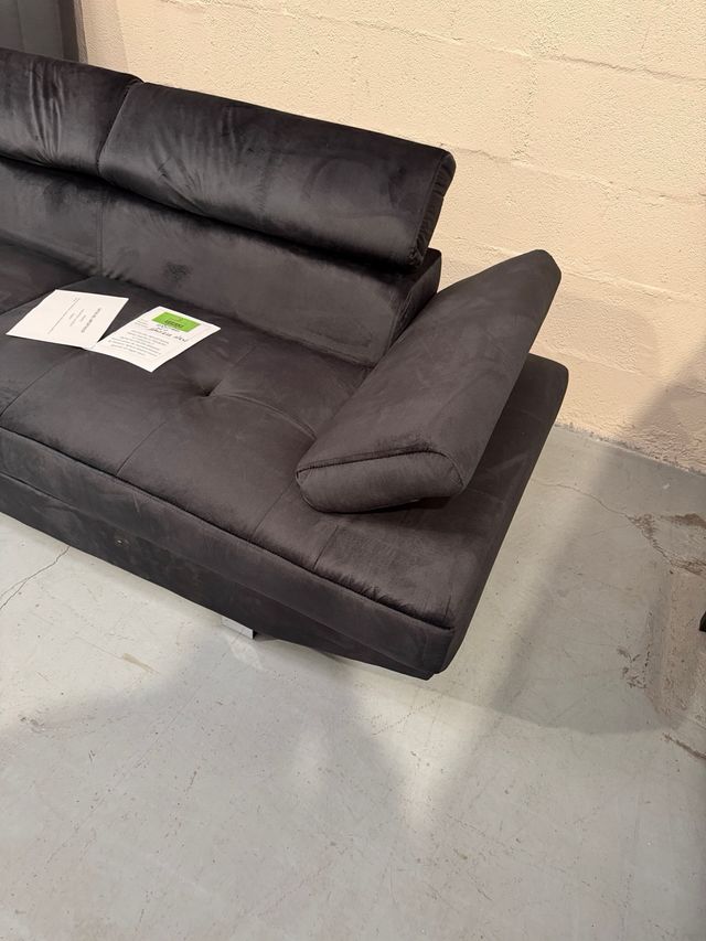 Sofá de rincón Daniela gris terciopelo