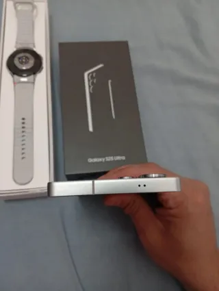 Samsung S25 Ultra 512GB + Galaxy Watch 7