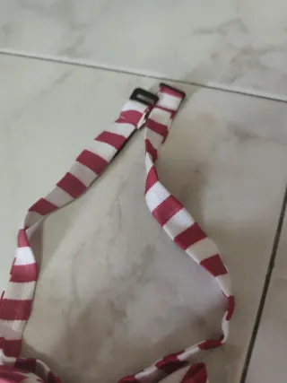 Papillon bambino a righe rosse e bianche