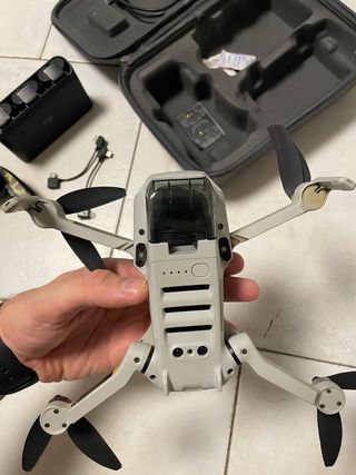 DJI Mavic Mini Combo Drone