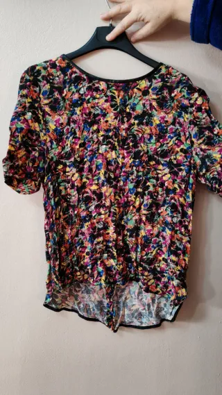 Camiseta Zara Woman Estampada Talla L