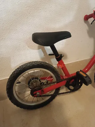 Bicicleta infantil 14 roja