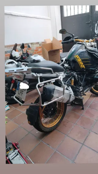 BMW R1250GS Accidentada 2021