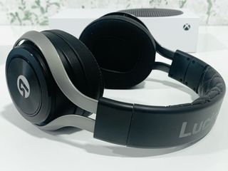 Xbox Series S + Accesorios PRO Gaming