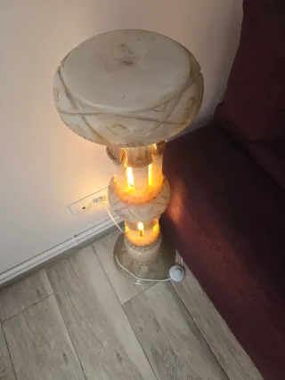 Columna de Alabastro Beige y Blanco