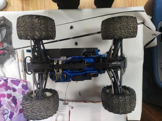 Coche RC Traxxas Revo