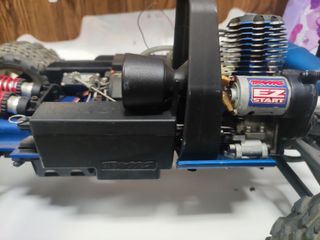 Coche RC Traxxas Revo