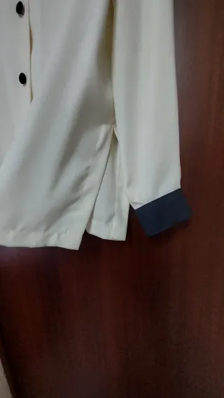 Camicia elegante OXD panna con colletto blu