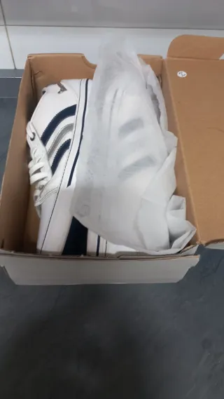 Zapatillas Adidas Originales Blancas y Azules