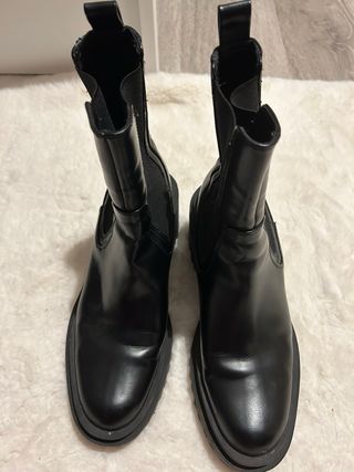 Botines Zara tacón grueso talla 39