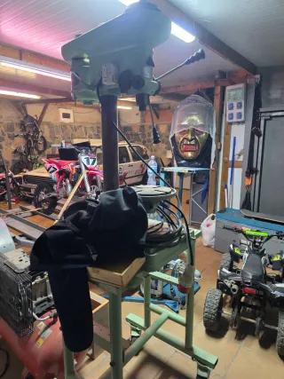 Taladro de pie industrial