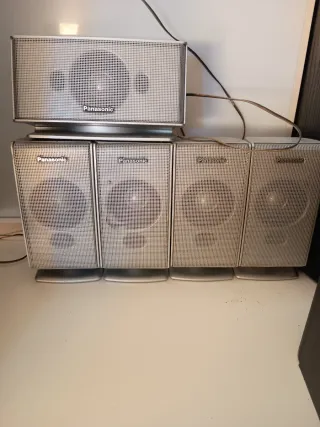 Altaveus / Altavoces