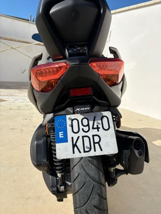 Yamaha X Max 300 - Año 2018 - 7000kms
