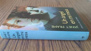 Un ángel en mi mesa