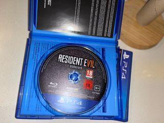 Resident Evil 7 Biohazard PS4 VR Compatible