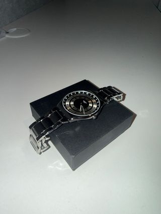 Reloj Swatch Swiss Negro y Plateado