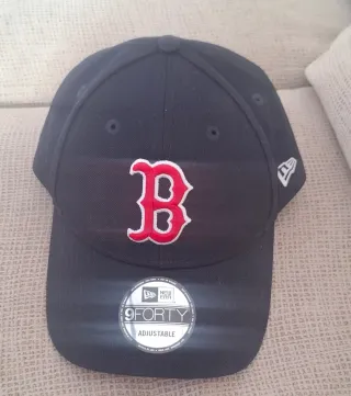 Gorra New Era Boston MLB Roja y Negra. Original.