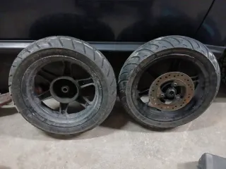 Llantas Yamaha Jog R