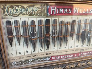 Esposizione di vecchie penne stilografiche Hinks Wells & Co