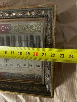 Esposizione di vecchie penne stilografiche Hinks Wells & Co