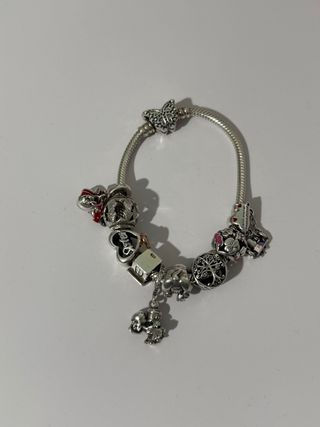 Pulsera Pandora Plata con Dijes