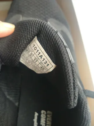 ASICS Zapatillas Negras. En perfecto estado!