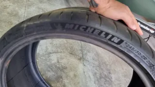 Michelin 245/30 ZR20 Pilot Sport 4S