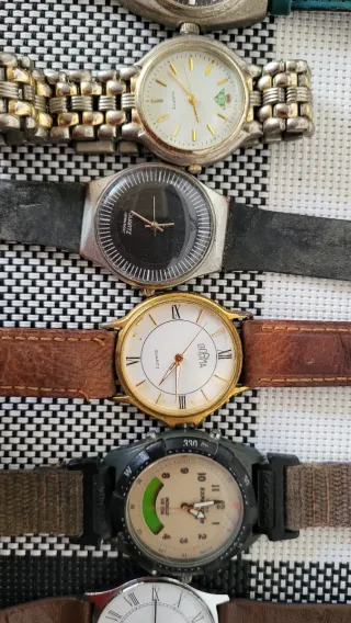 Lote de 8 relojes