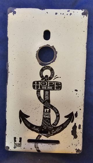 Nokia Lumia 925 con accessori