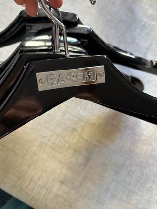 Lote perchas de madera