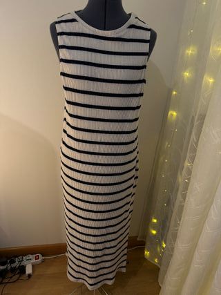 Vestito a righe senza maniche