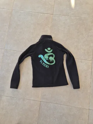 Chaqueta deportiva OM talla 6 y 10