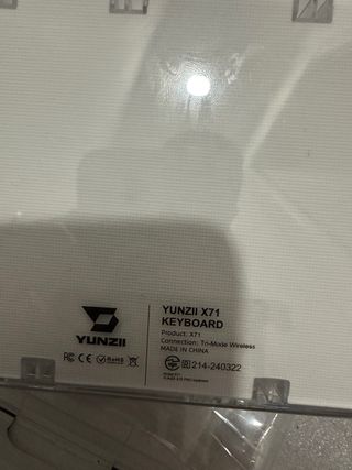 Teclado Mecánico YUNZII X71 Transparente 400105